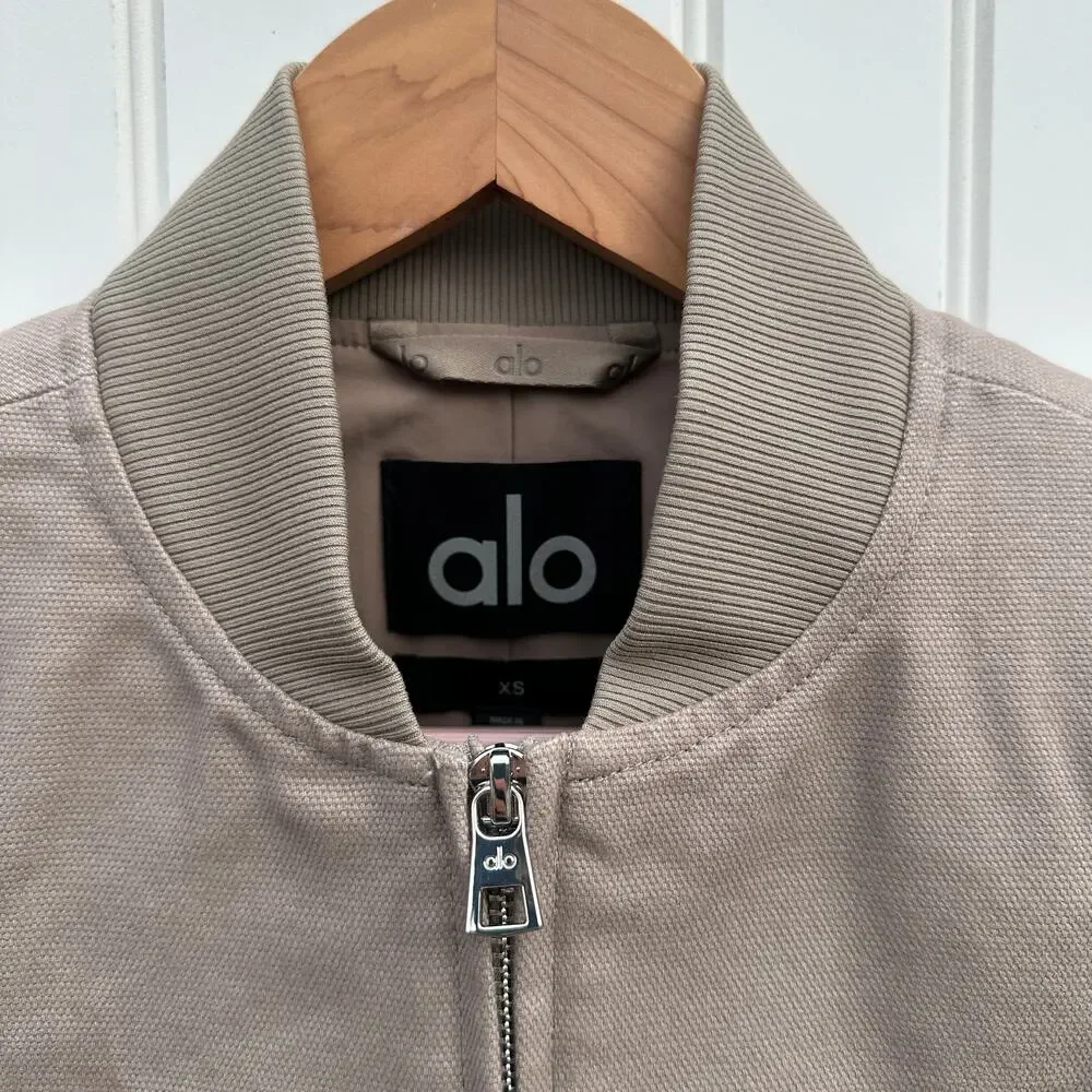 Alo Light Cocoa Main Character High-Waist Wide Leg Trouser Cropped Jacket XS - Picture 13 of 16